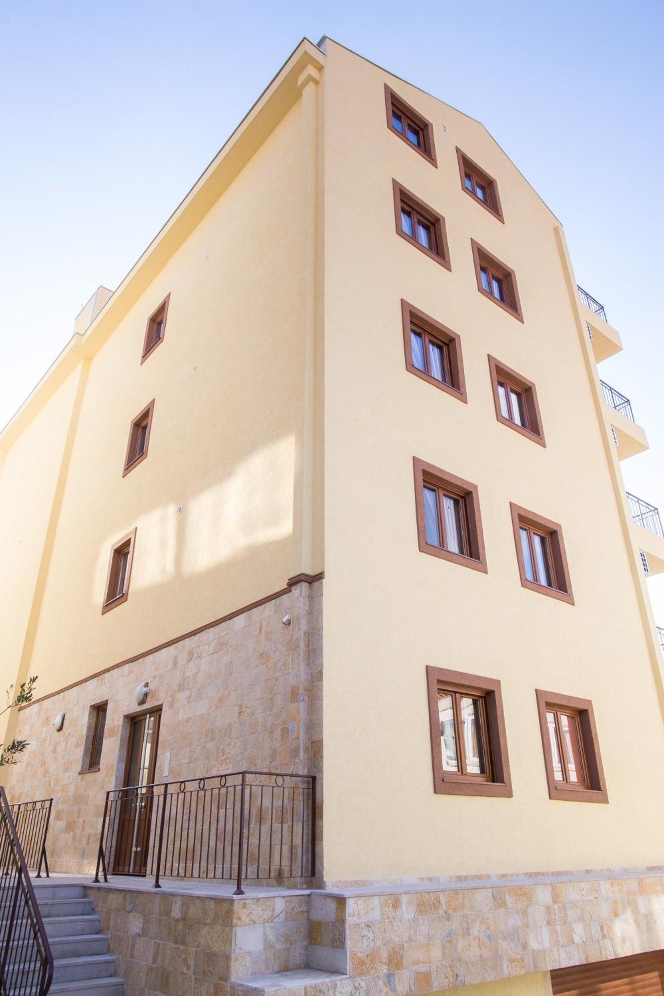 Arvala Apartments Budva Exterior photo