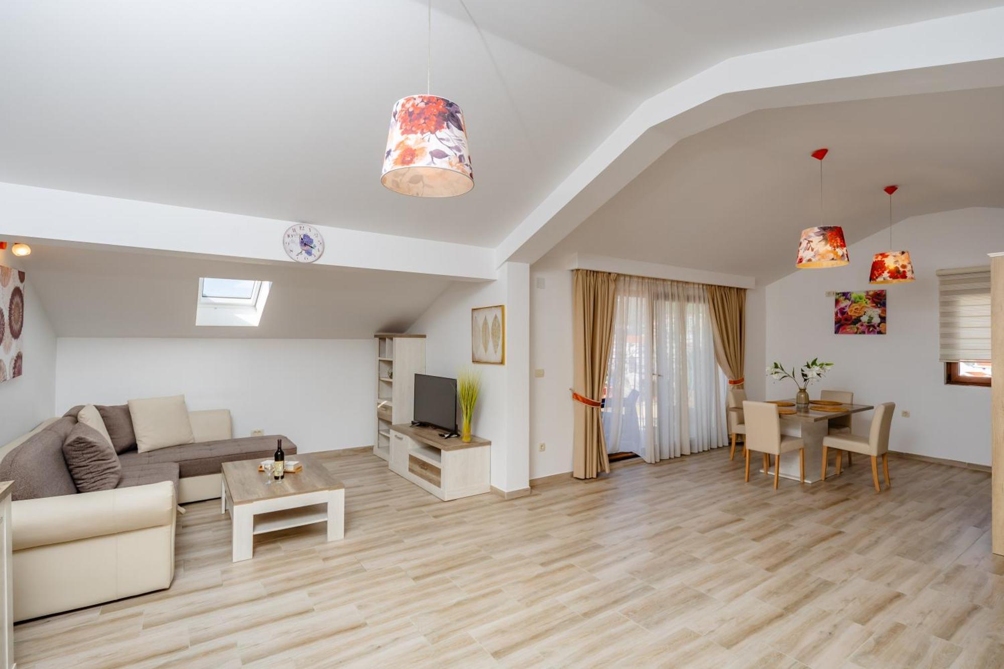 Arvala Apartments Budva Exterior photo