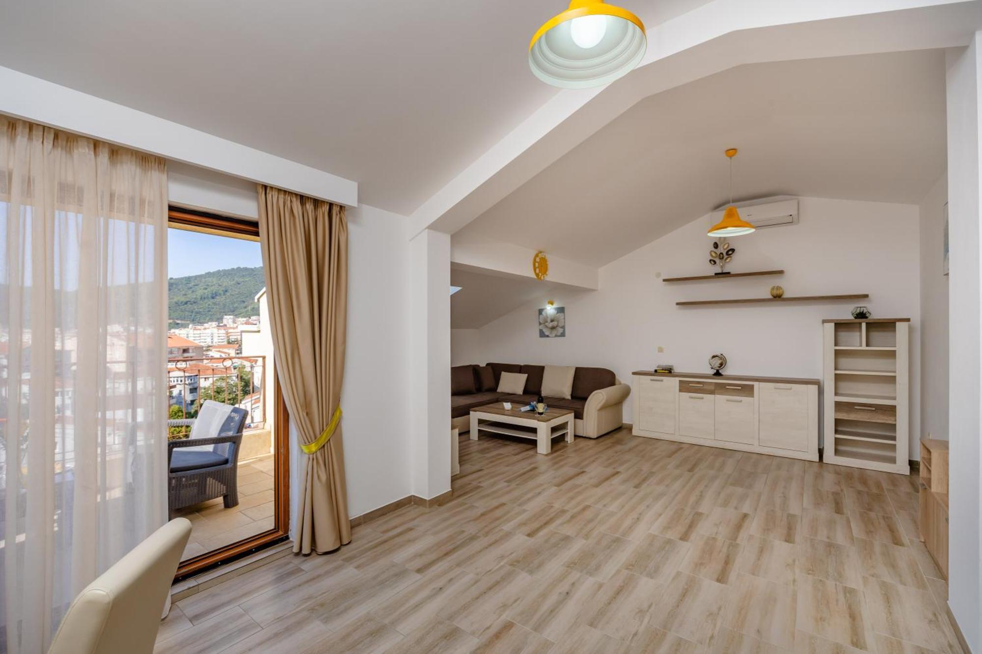 Arvala Apartments Budva Room photo